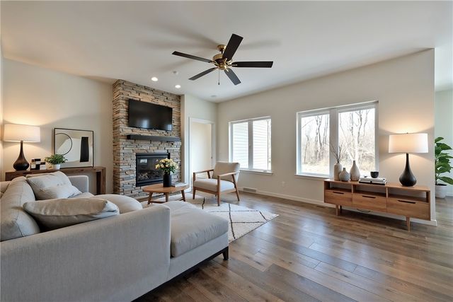 1580 Lois Road, Unity Twp, PA 15650