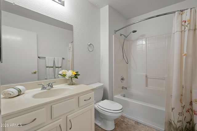 21744 N VERDE RIDGE Drive, Sun City West, AZ 85375