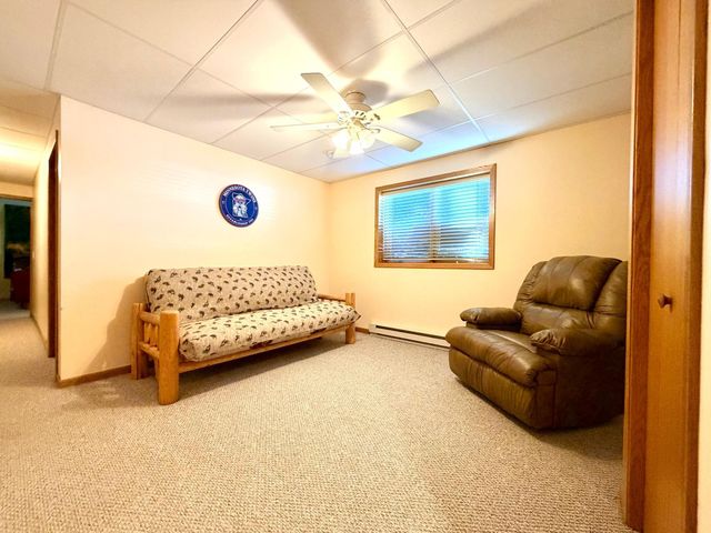 6 Edgewater Road, Slayton, MN 56172