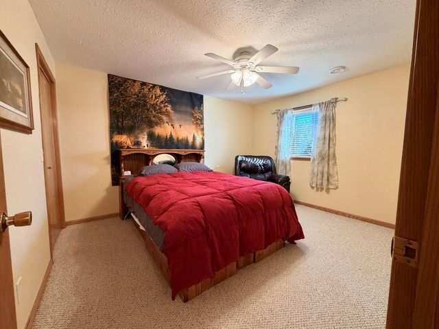 6 Edgewater Road, Slayton, MN 56172