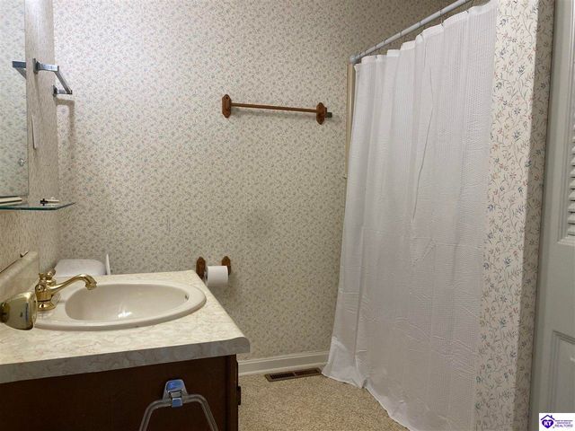 1544 Willow Way, Radcliff, KY 40160
