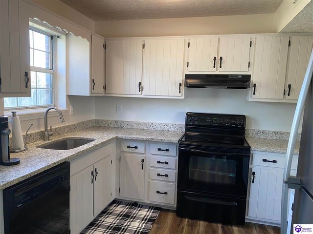 1544 Willow Way, Radcliff, KY 40160