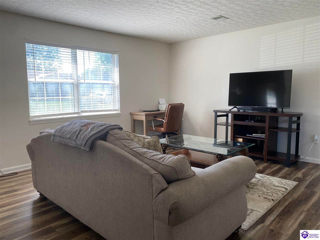 1544 Willow Way, Radcliff, KY 40160