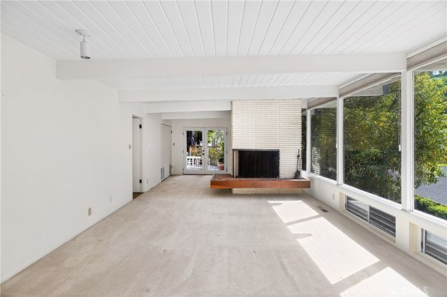 1364 Braeridge Drive, Beverly Hills, CA 90210