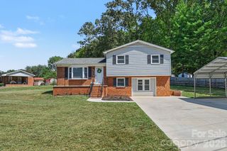 398 W Hillside Drive, China Grove, NC 28023