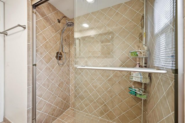 3307 NW 29th Avenue, Boca Raton, FL 33434