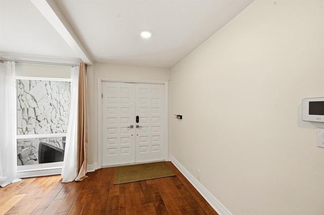 3307 NW 29th Avenue, Boca Raton, FL 33434