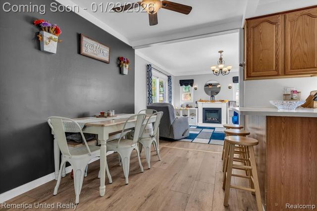 570 Cardwell Street, Garden City, MI 48135