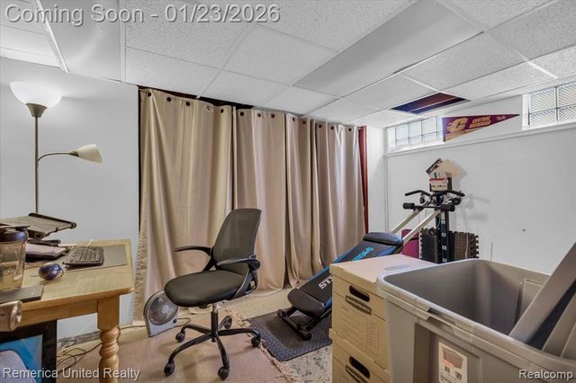 570 Cardwell Street, Garden City, MI 48135