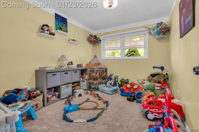 570 Cardwell Street, Garden City, MI 48135