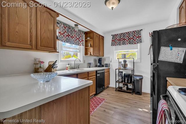 570 Cardwell Street, Garden City, MI 48135