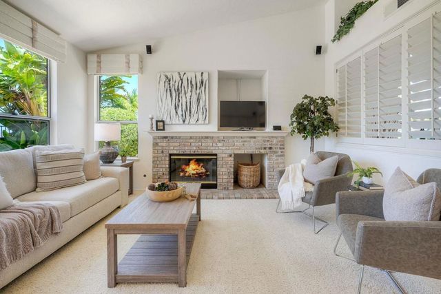 5060 Avenida De La Plata, Oceanside, CA 92057