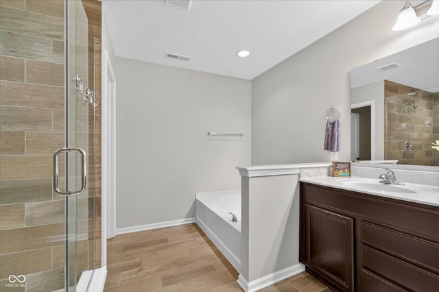 4000 W Morse Drive, Cicero, IN 46034