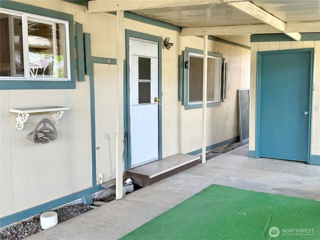 1519 Alonda Lane NE, Olympia, WA 98516