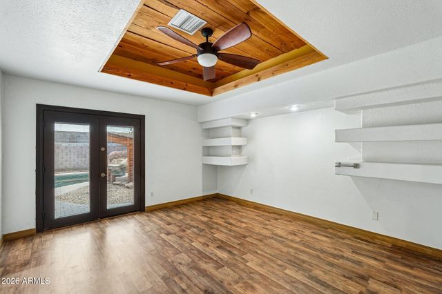 23843 N 41ST Avenue, Glendale, AZ 85310