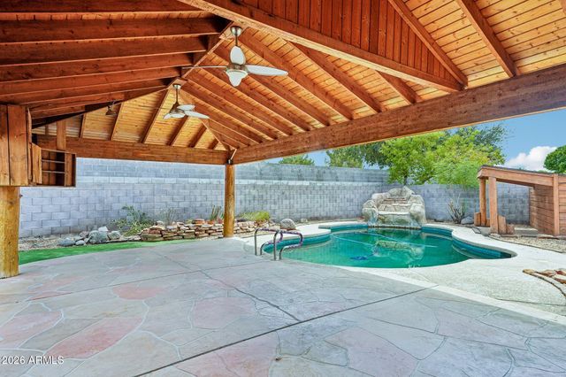 23843 N 41ST Avenue, Glendale, AZ 85310