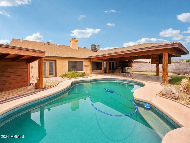 23843 N 41ST Avenue, Glendale, AZ 85310