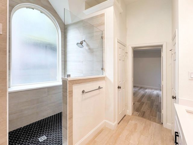 3867 Ridgelake Court, Addison, TX 75001