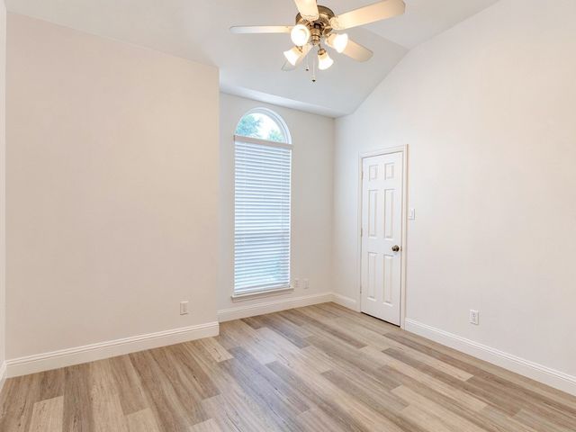 3867 Ridgelake Court, Addison, TX 75001