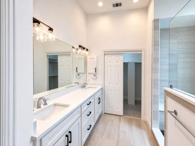 3867 Ridgelake Court, Addison, TX 75001