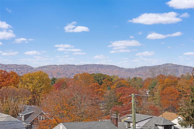 11 Spruce Street, Sleepy Hollow, NY 10591