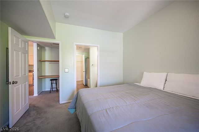10550 West Alexander Road 2014, Las Vegas, NV 89129