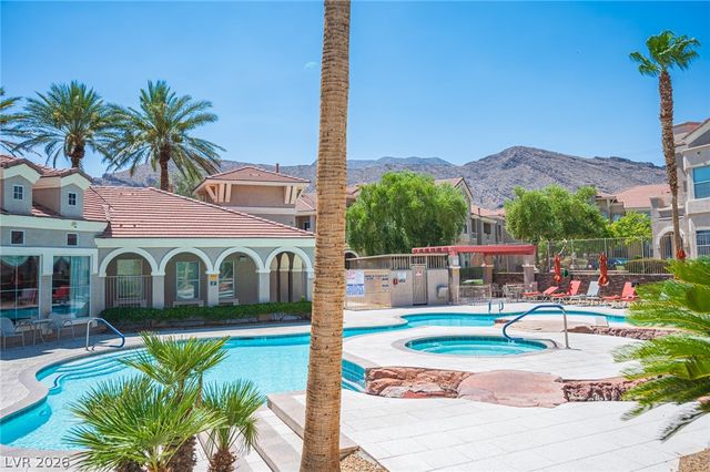 10550 West Alexander Road 2014, Las Vegas, NV 89129