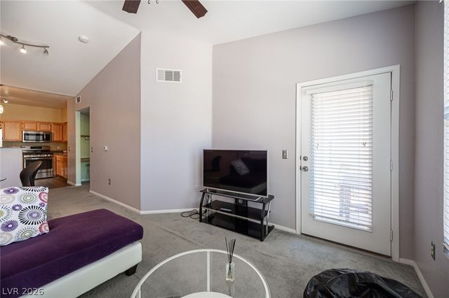 10550 West Alexander Road 2014, Las Vegas, NV 89129