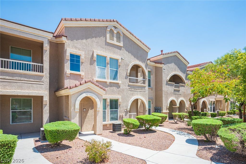 10550 West Alexander Road 2014, Las Vegas, NV 89129