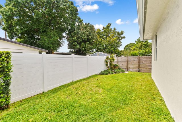 1500 SW 20th Street, Fort Lauderdale, FL 33315