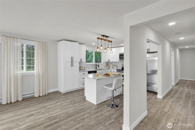 20002 208th Avenue SE, Renton, WA 98058
