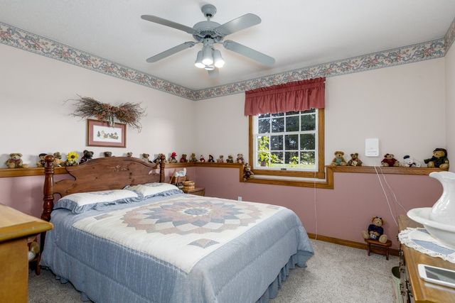 554 NE 80th Street, Pleasant Hill, IA 50327