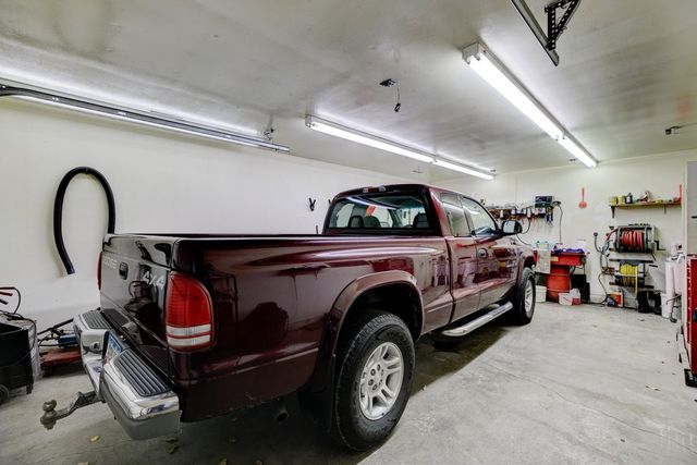 554 NE 80th Street, Pleasant Hill, IA 50327