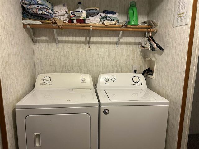 996 Oak Lane, Hackberry, LA 70645