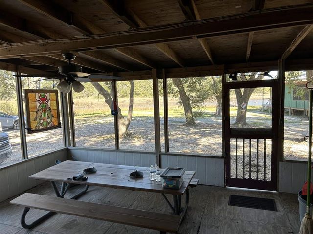 996 Oak Lane, Hackberry, LA 70645