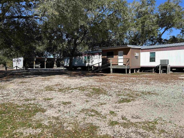 996 Oak Lane, Hackberry, LA 70645