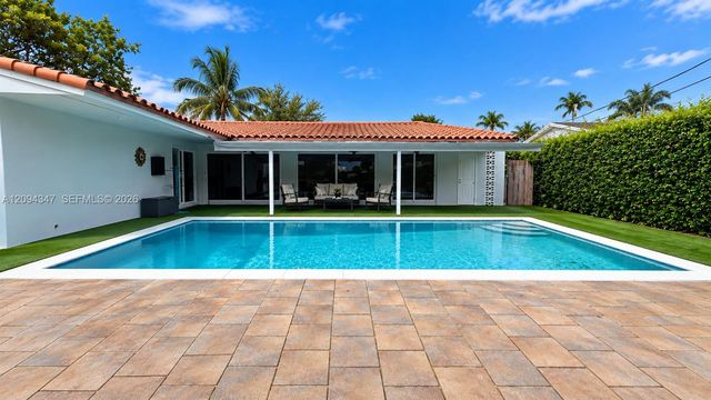6000 SW 94th Place, Miami, FL 33173