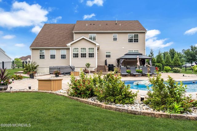 12 Whispering Grove Boulevard, Jackson, NJ 08527