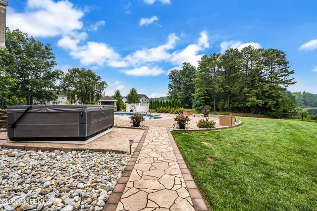 12 Whispering Grove Boulevard, Jackson, NJ 08527