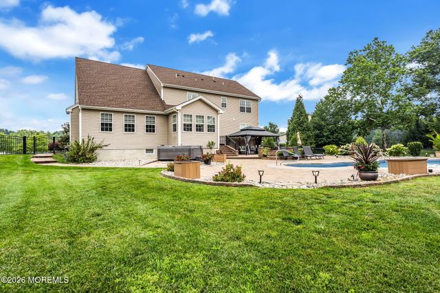 12 Whispering Grove Boulevard, Jackson, NJ 08527