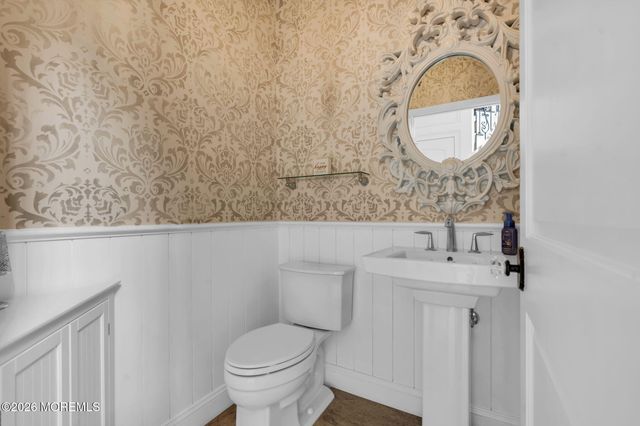 12 Whispering Grove Boulevard, Jackson, NJ 08527