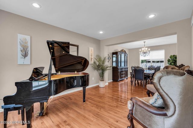 12 Whispering Grove Boulevard, Jackson, NJ 08527