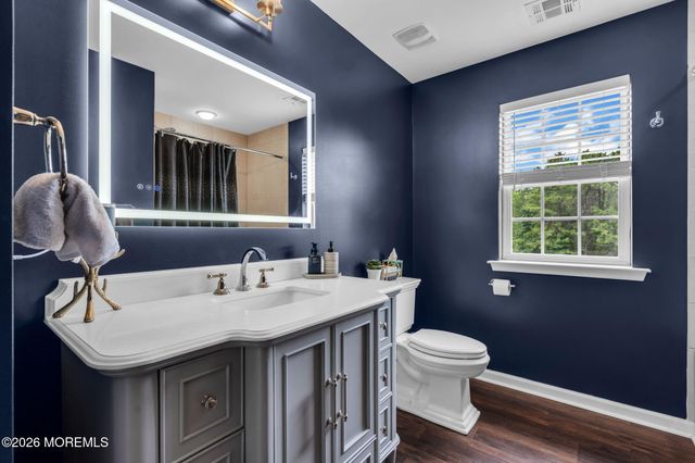 12 Whispering Grove Boulevard, Jackson, NJ 08527