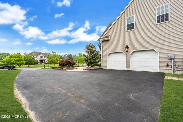 12 Whispering Grove Boulevard, Jackson, NJ 08527
