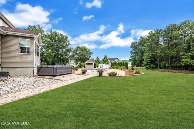 12 Whispering Grove Boulevard, Jackson, NJ 08527