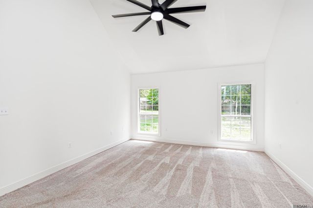 1959 Fairview Dr, Port Allen, LA 70767