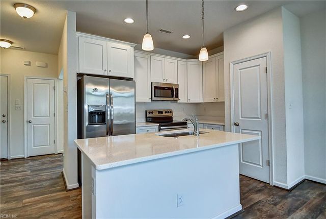 137 S Budding AVE, Virginia Beach, VA 23452