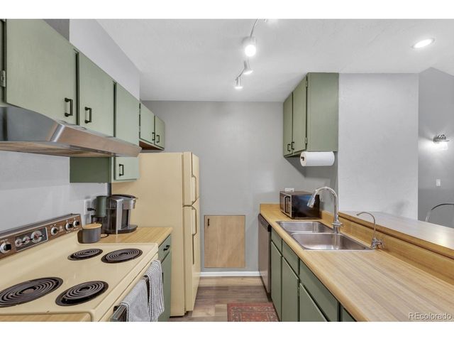 6565 E Arizona Ave 8, Denver, CO 80224