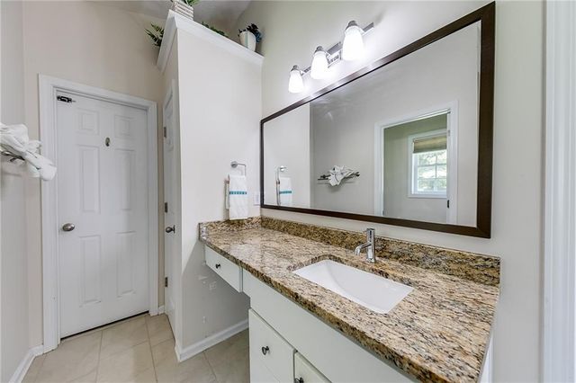 2760 Jay Oak Drive, Dacula, GA 30019