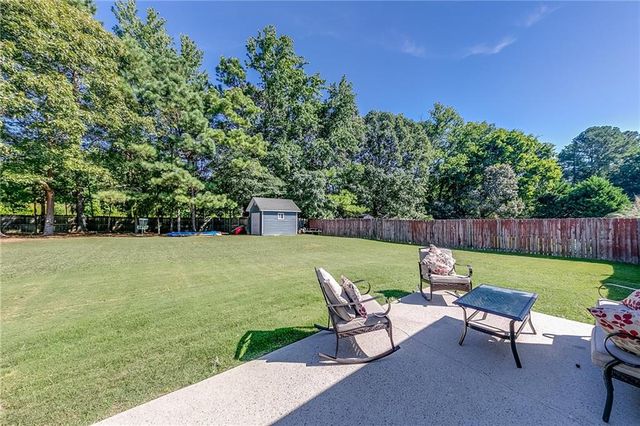 2760 Jay Oak Drive, Dacula, GA 30019